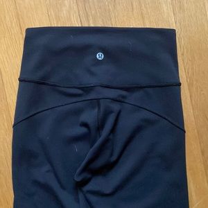 Black Lululemon In Movement leggings